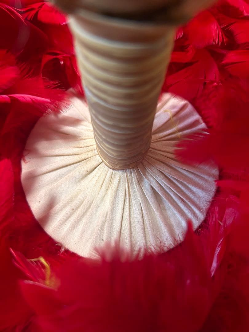 フラダンス レッド ウリウリ マラカス 赤 黄色 羽 一体型