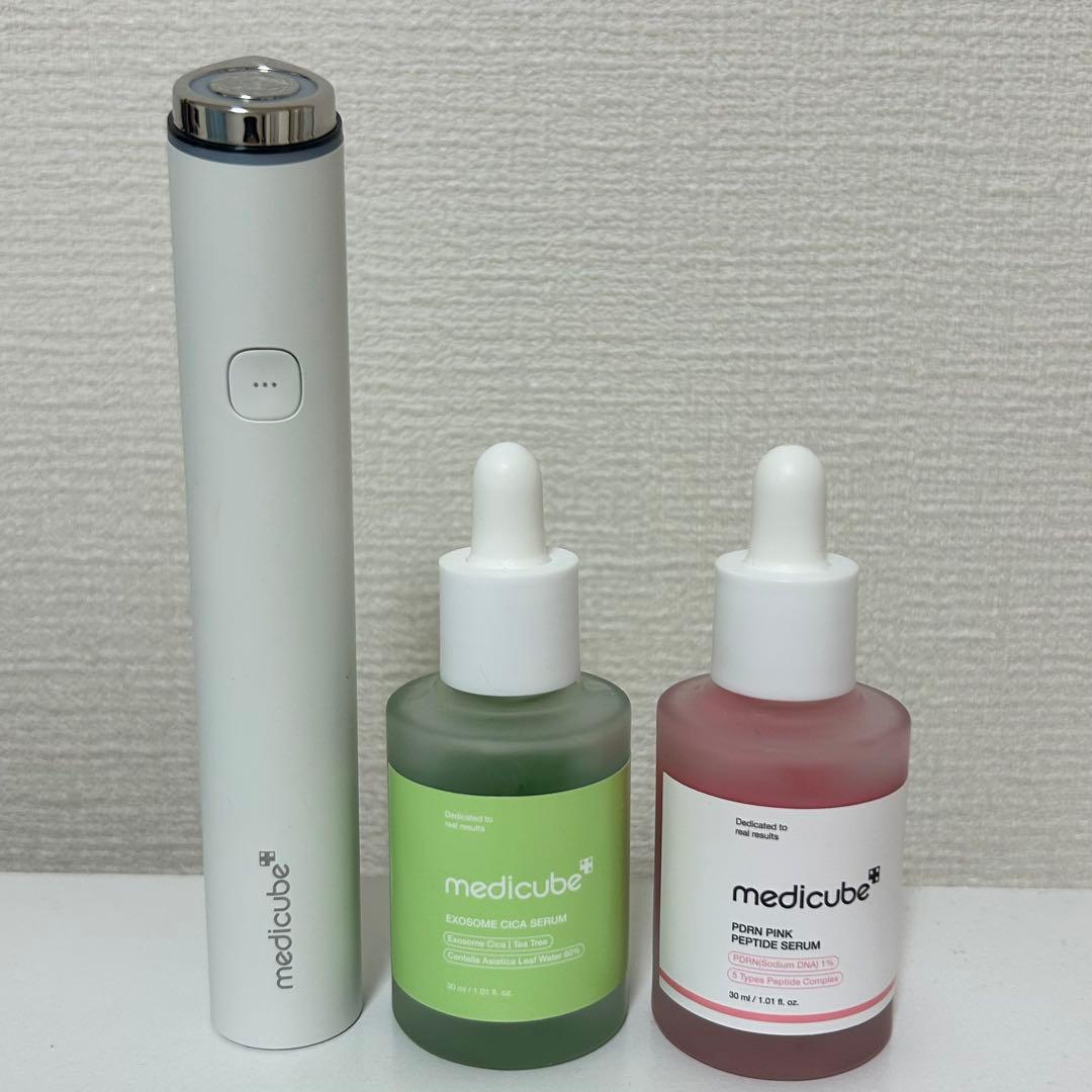 【値下げ中‼️】メディキューブ ブースタープロ ミニ ホワイト 美容液