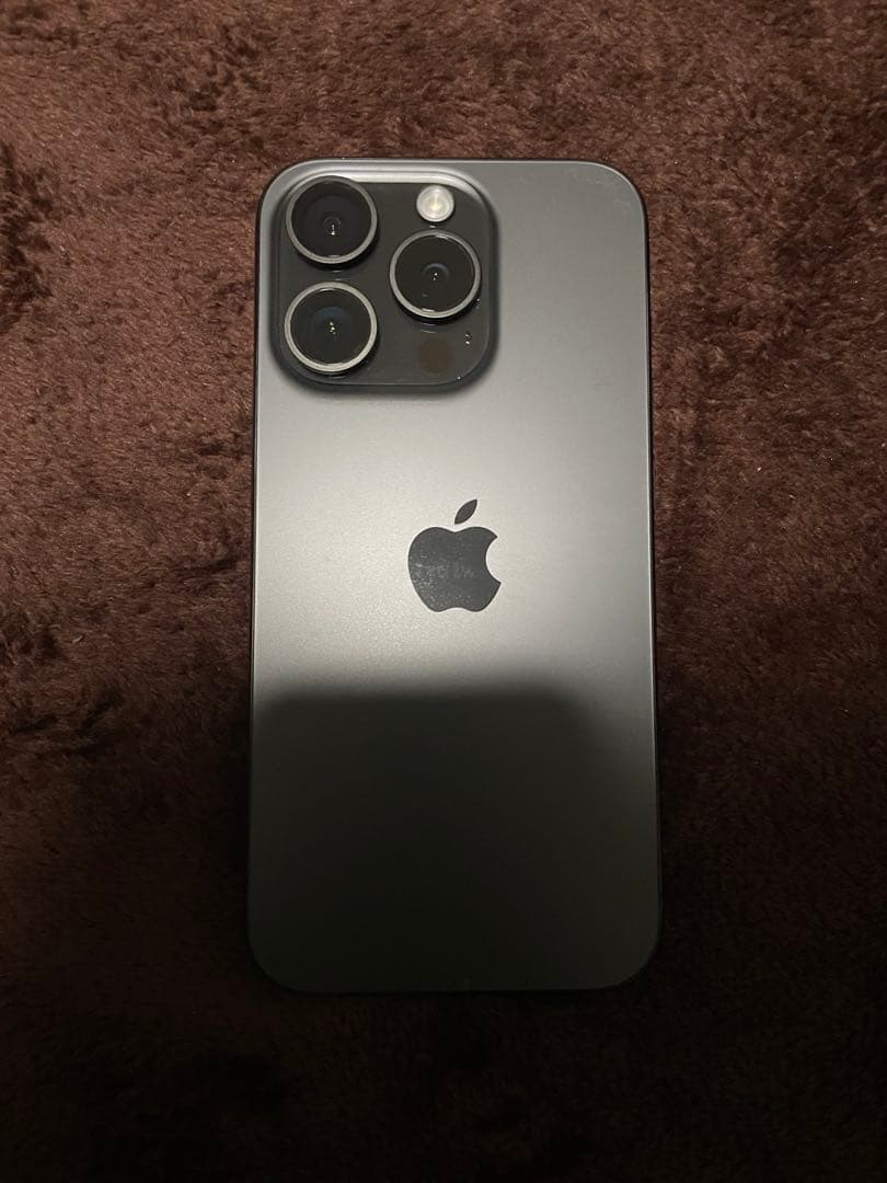 Apple iPhone 15 Pro スペースグレー 本体