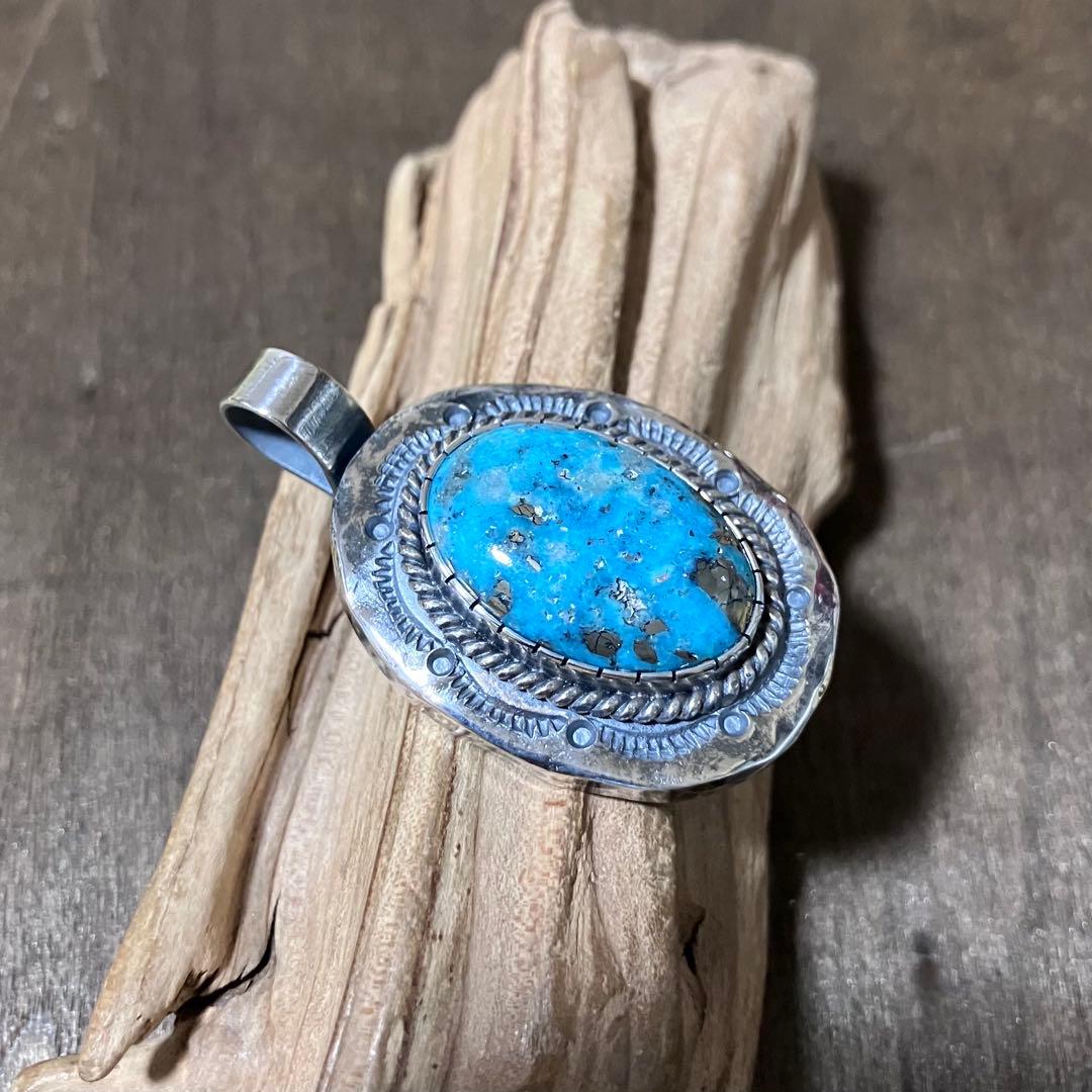 うゆ様　お問い合わせページ　ターコイズ×タタキ　ネックレス