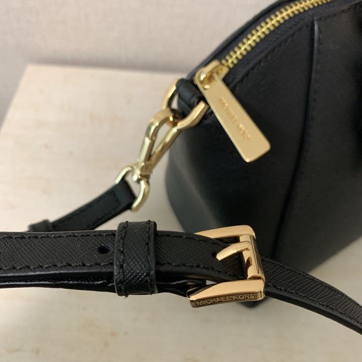 期間限定出品◆マイケルコース CIARA ラージ トップジップ サッチェル