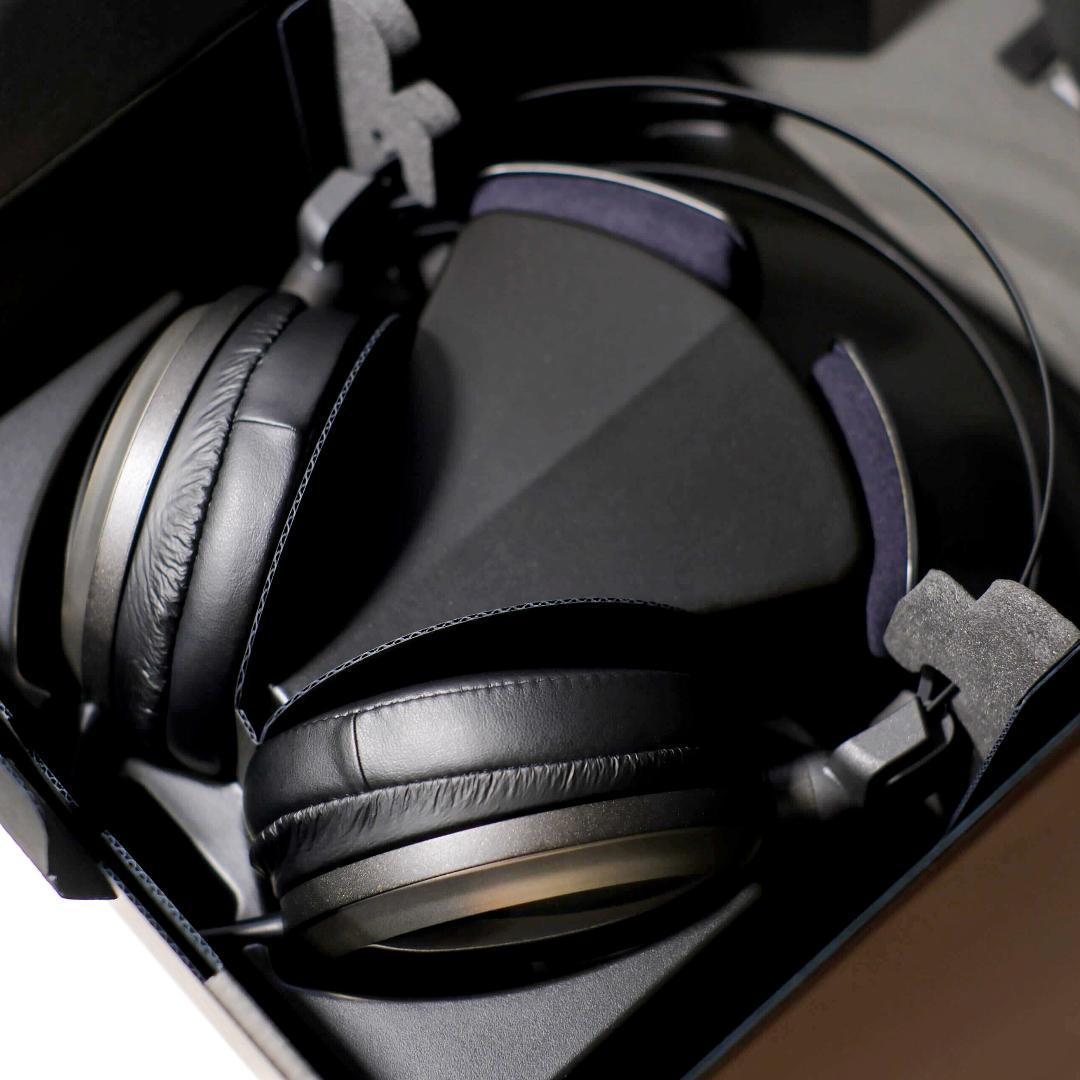 【新品同様】オーディオテクニカ ATH-A2000Z