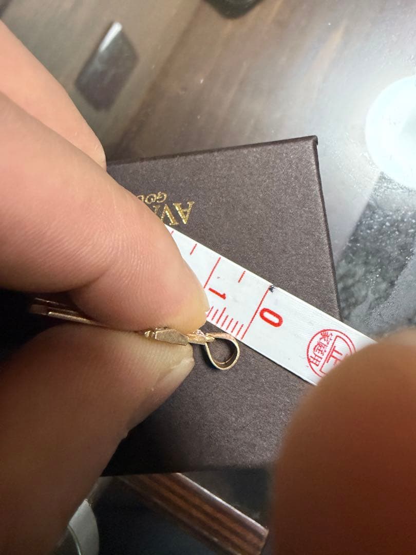 AVALANCHE 10K ゴールド 十字架ペンダント