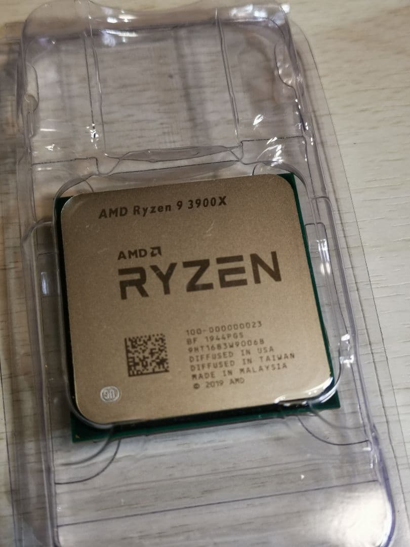 AMD Ryzen 9 3900X CPU 12コア 24スレッド