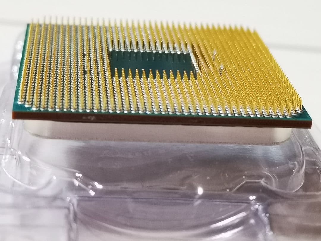 AMD Ryzen 9 3900X CPU 12コア 24スレッド