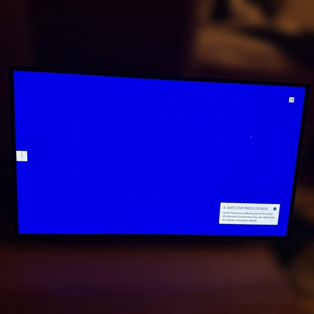 LG ULTRAGEAR 27GR95QE WQHD240hz 有機ELモニター