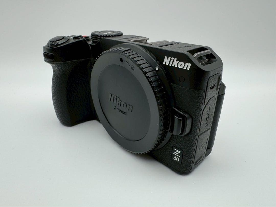 ☆外観美品ジャンク【NIKON】Z30 ボディ ニコン