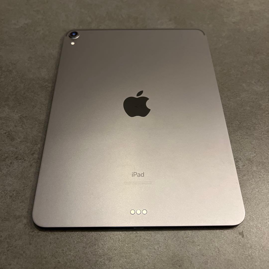 iPad Pro 11インチ　256GB