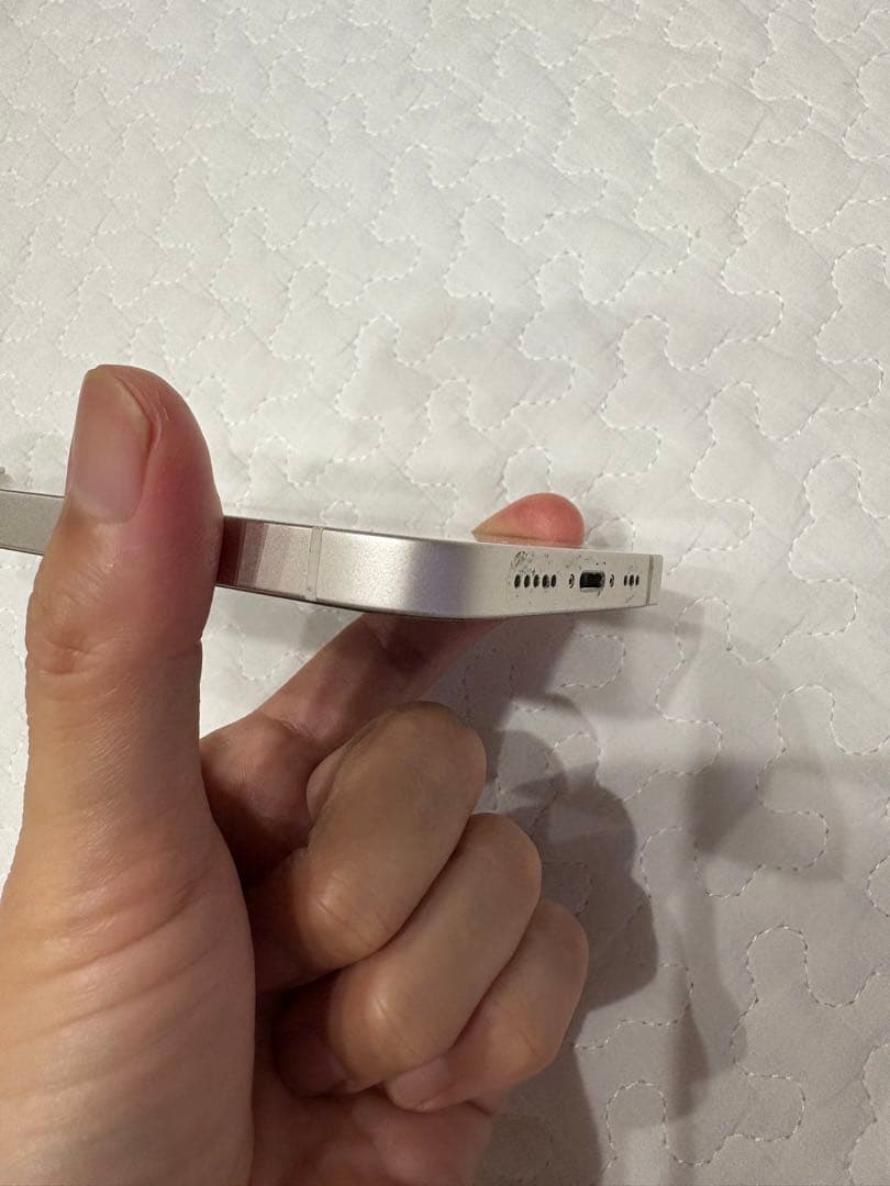 Apple iPhone 14 スターライト 本体 充電ケーブル付き