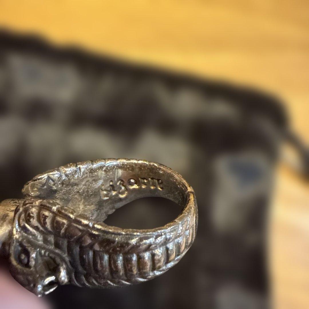 ビザール　コブラデザイン シルバーリング オニキス