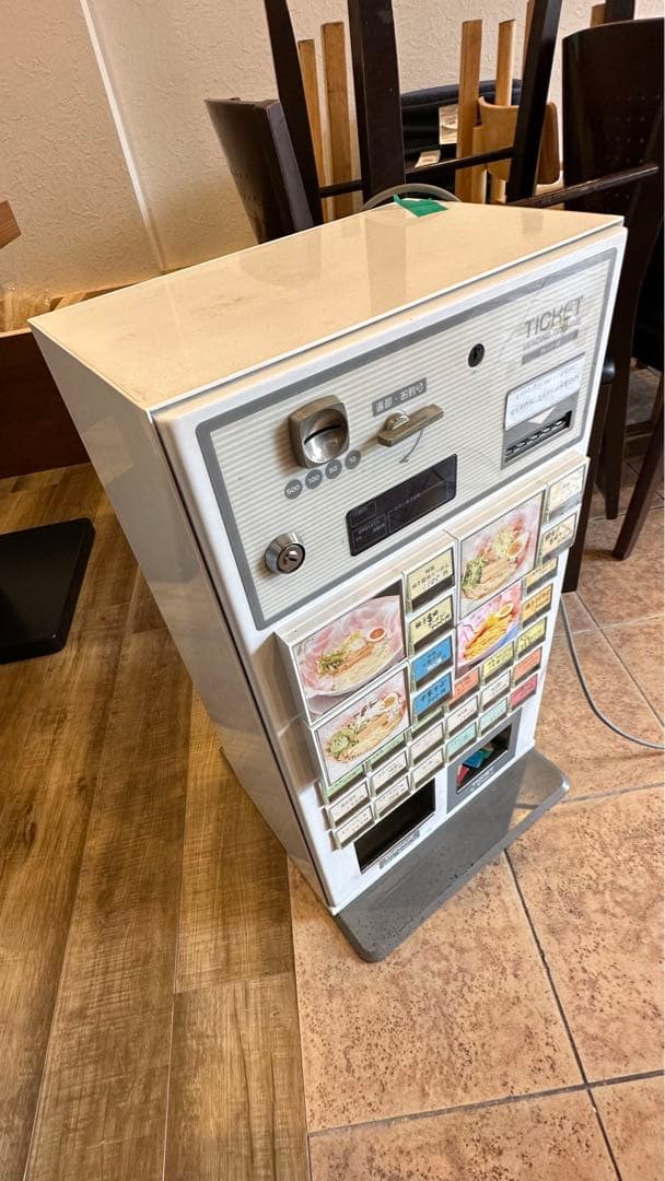 中古 自動券売機 Fujitaka FK-CX-42 卓上型 42口座 鍵付き