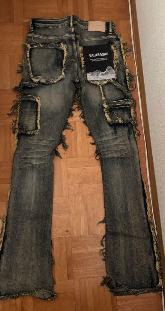 Valabasas フレアデニム29