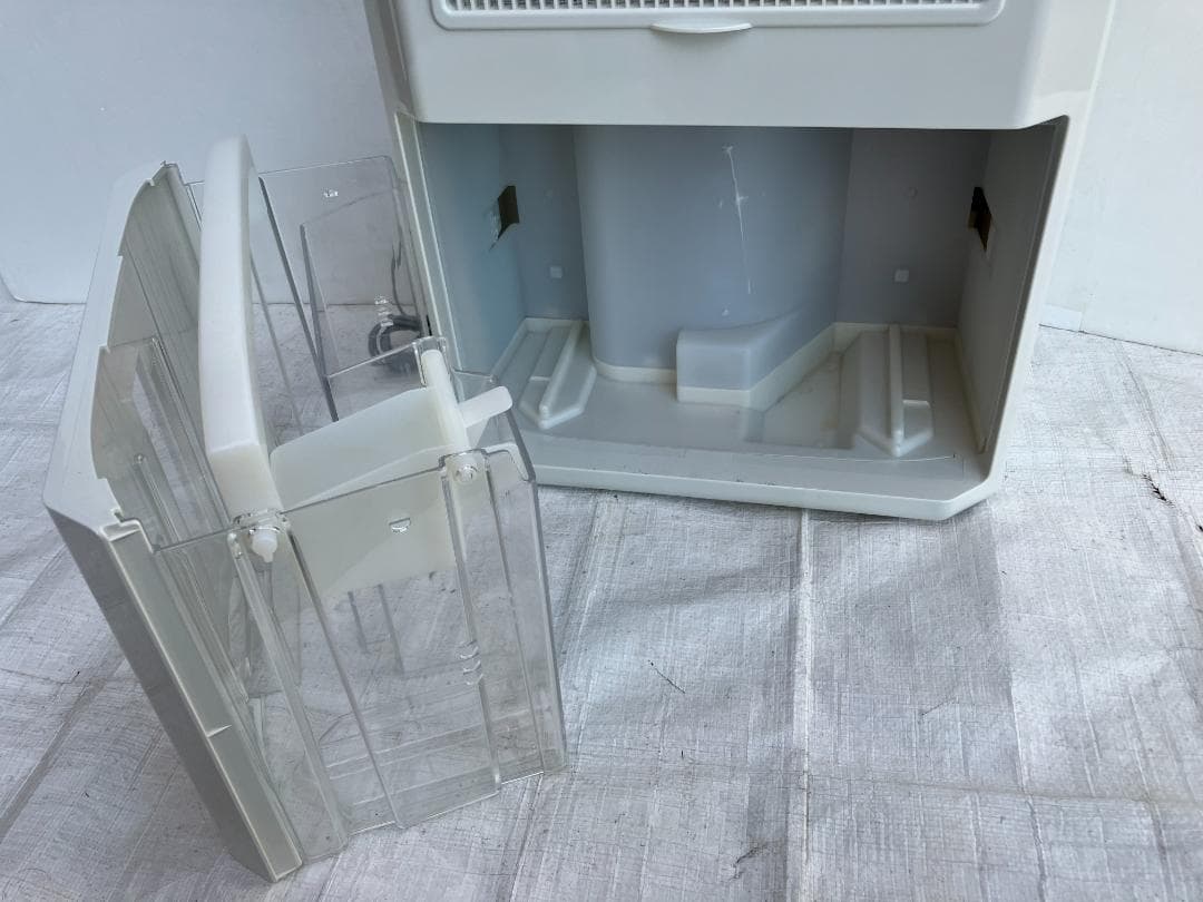 美品★23年★コロナ　冷風・衣類乾燥除湿機 どこでもクーラー CDM-1023