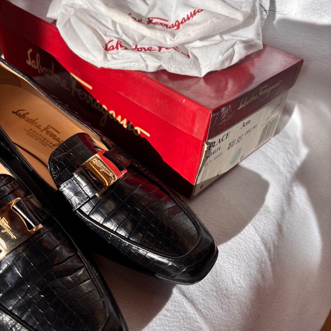 フェラガモ　ローファー　9c PLACE 黒クロコ