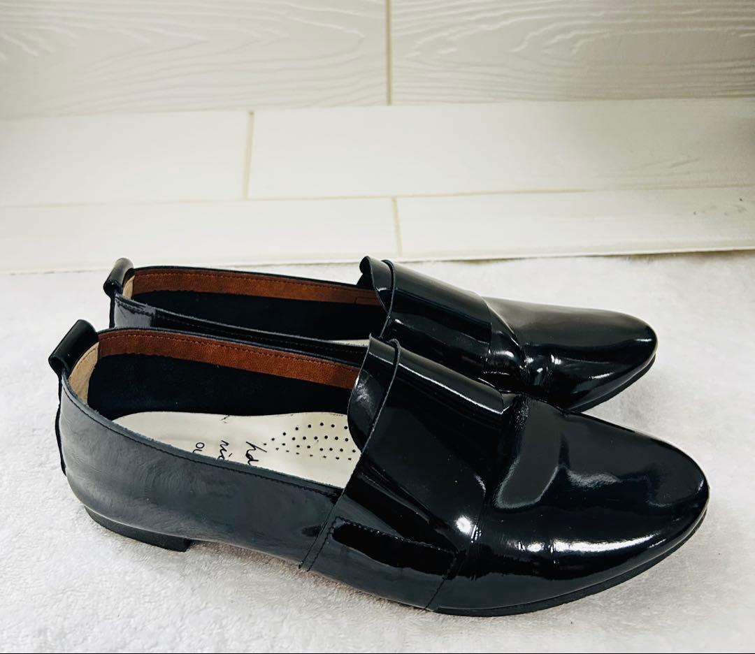 りんごりんご！OUR Emi ランブルダンス レザー スリッポン