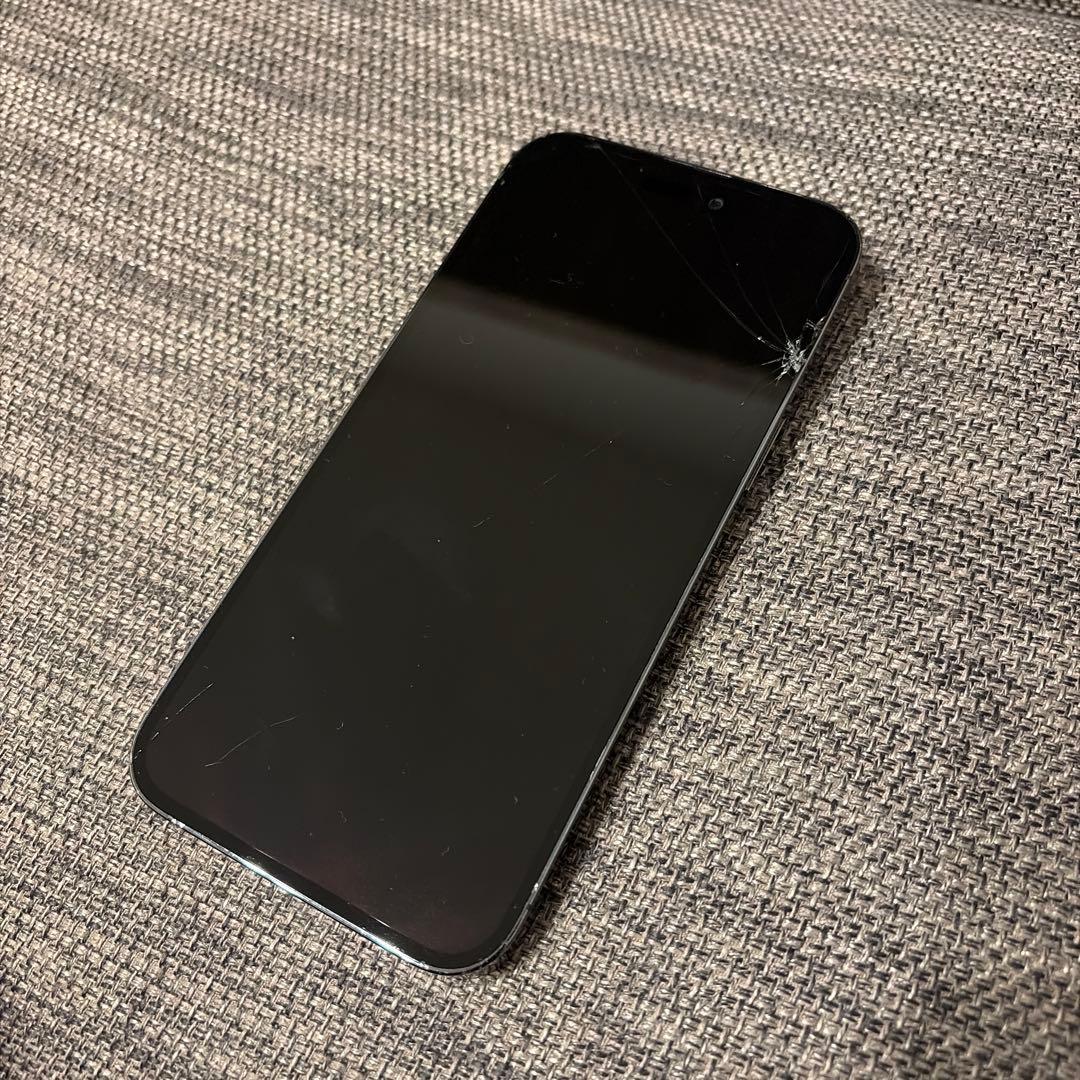 Apple iPhone 14 Pro max 本体 画面ひびあり