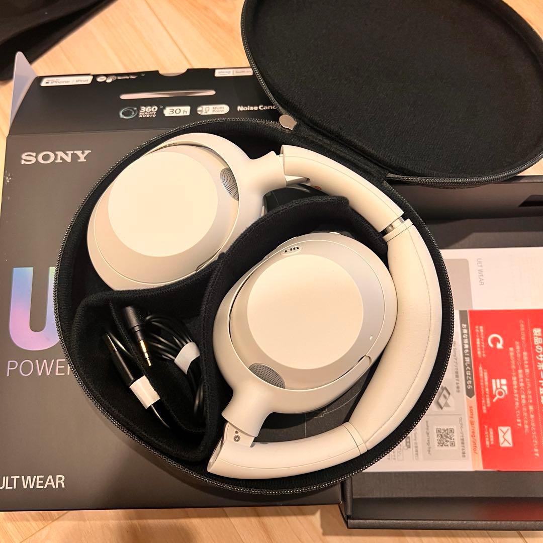 SONY ULT WEAR オフホワイト