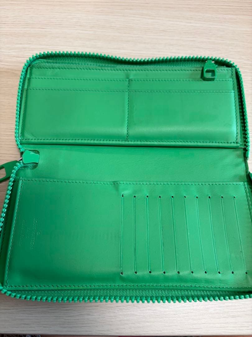 LOUIS VUITTON アンプラント 長財布 グリーン 正規品 箱付き