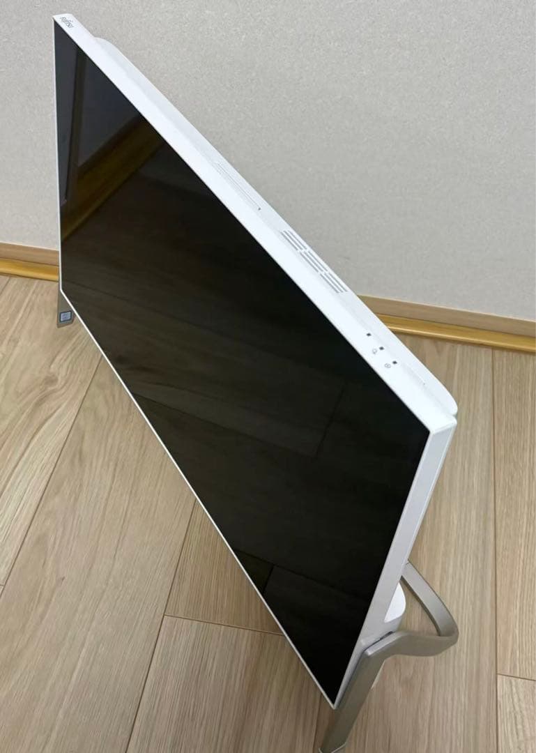 富士通一体型PC/i7-8750H/メ16/256GB+1TB/Office