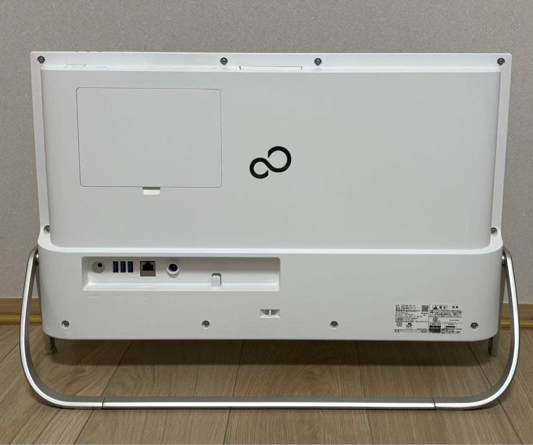富士通一体型PC/i7-8750H/メ16/256GB+1TB/Office