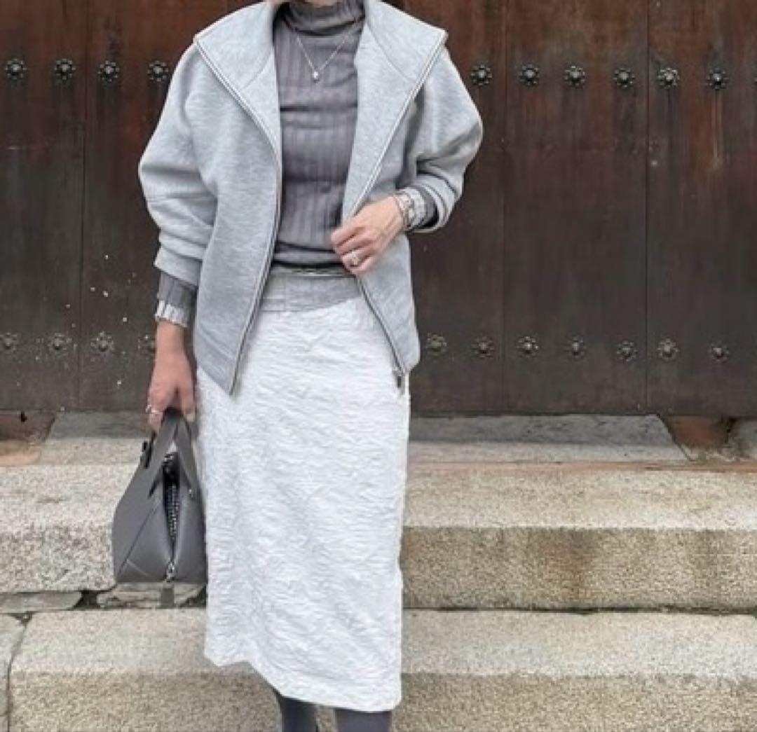 【新品未使用タグ付き】YONFA yonfa ヨンファ　アイレットスカート