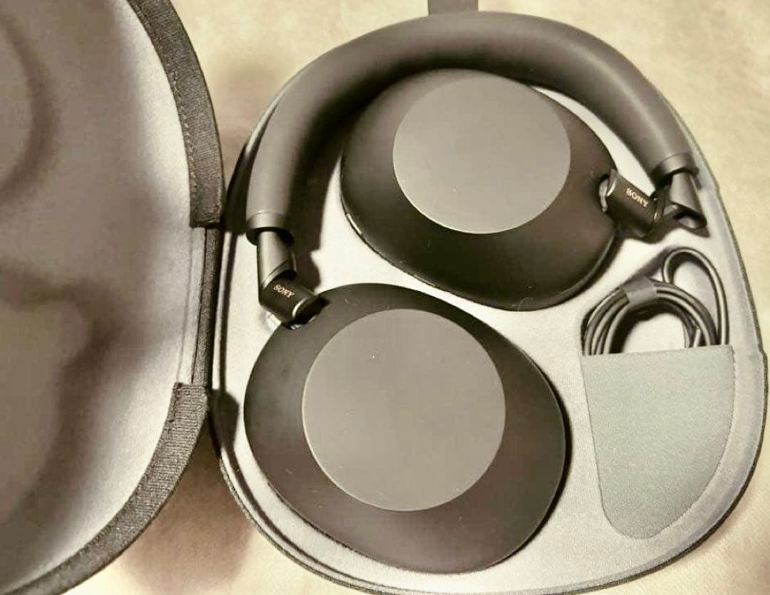 Sony WH-1000XM6ソニーヘッドホン　ワイヤレス　ノイズキャンセリング
