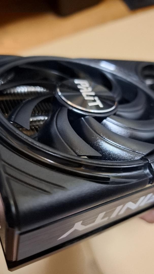 Palit製グラボ　 RTX 5060 Ti 16GB