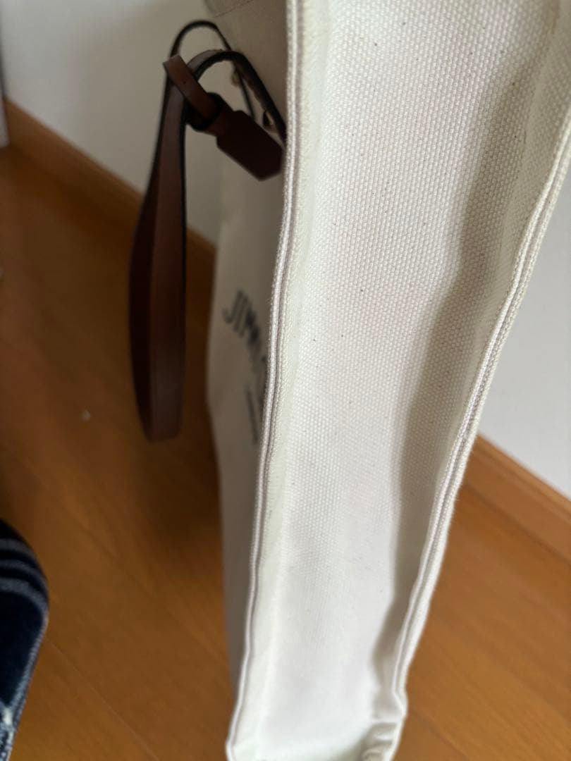 ジミーチュウ　キャンバストートバック