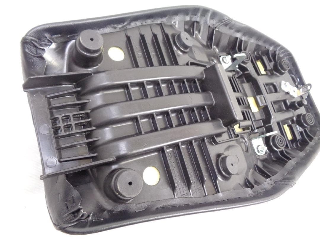 XSR125 Goods ローダウン カフェレーサー ソロシート ブラック