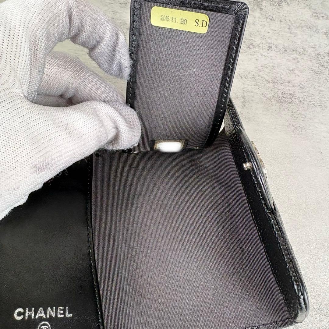 CHANEL キャビアスキン　マトラッセ　6連キーケース　カードケース