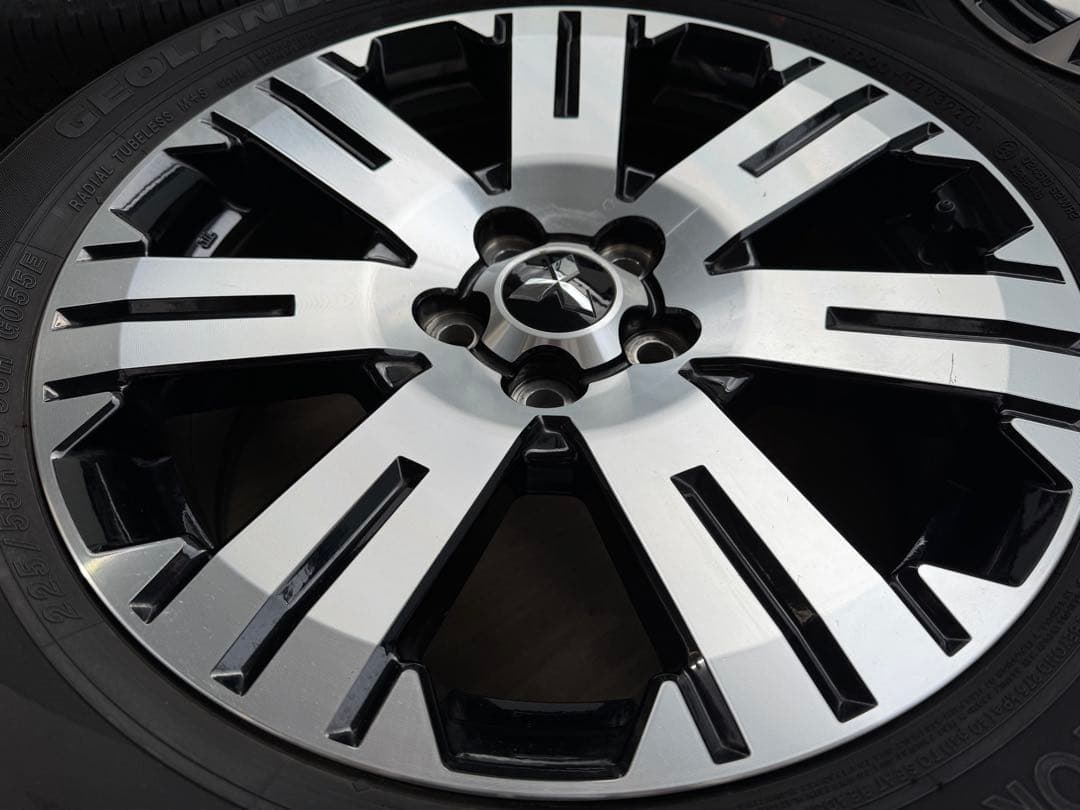 【送料込み】デリカD:5後期 純正タイヤ付きホイール 4本セット