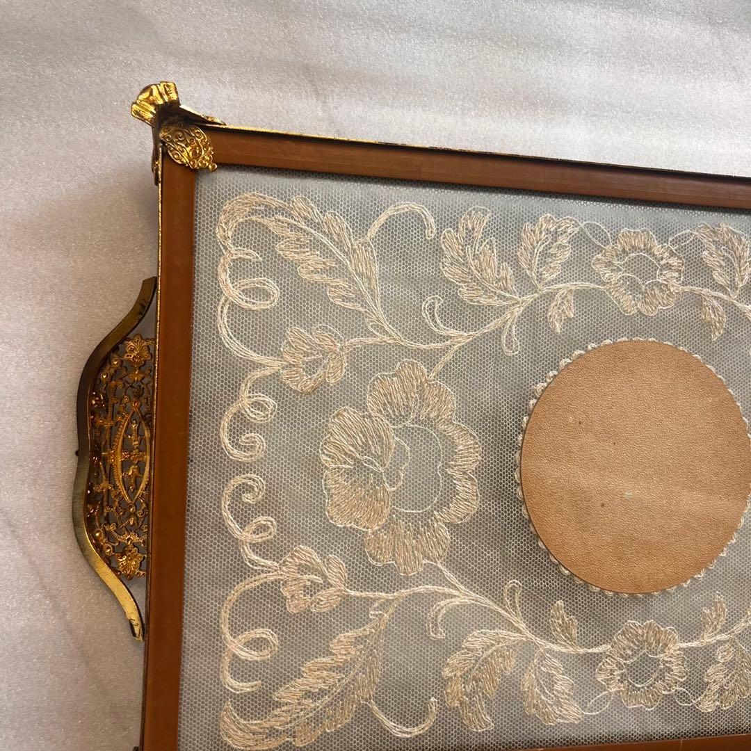 アンティーク　ドレッシングトレイ　刺繍トレイ　アクセサリートレイ　レース