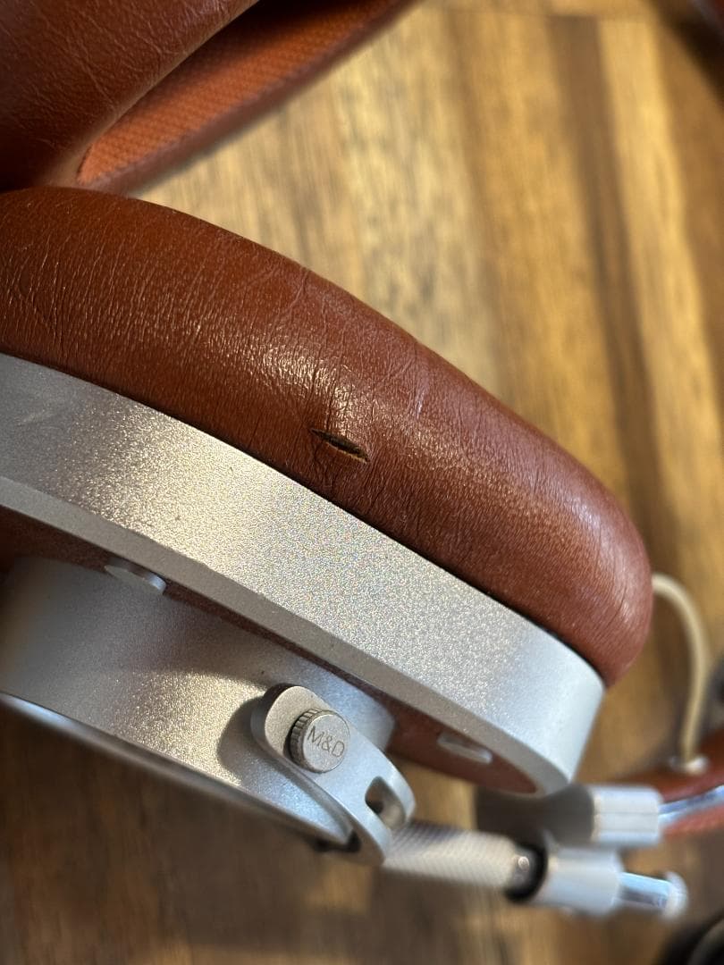 【実用品】Master&Dynamic MH40 有線ヘッドホン　ブラウン