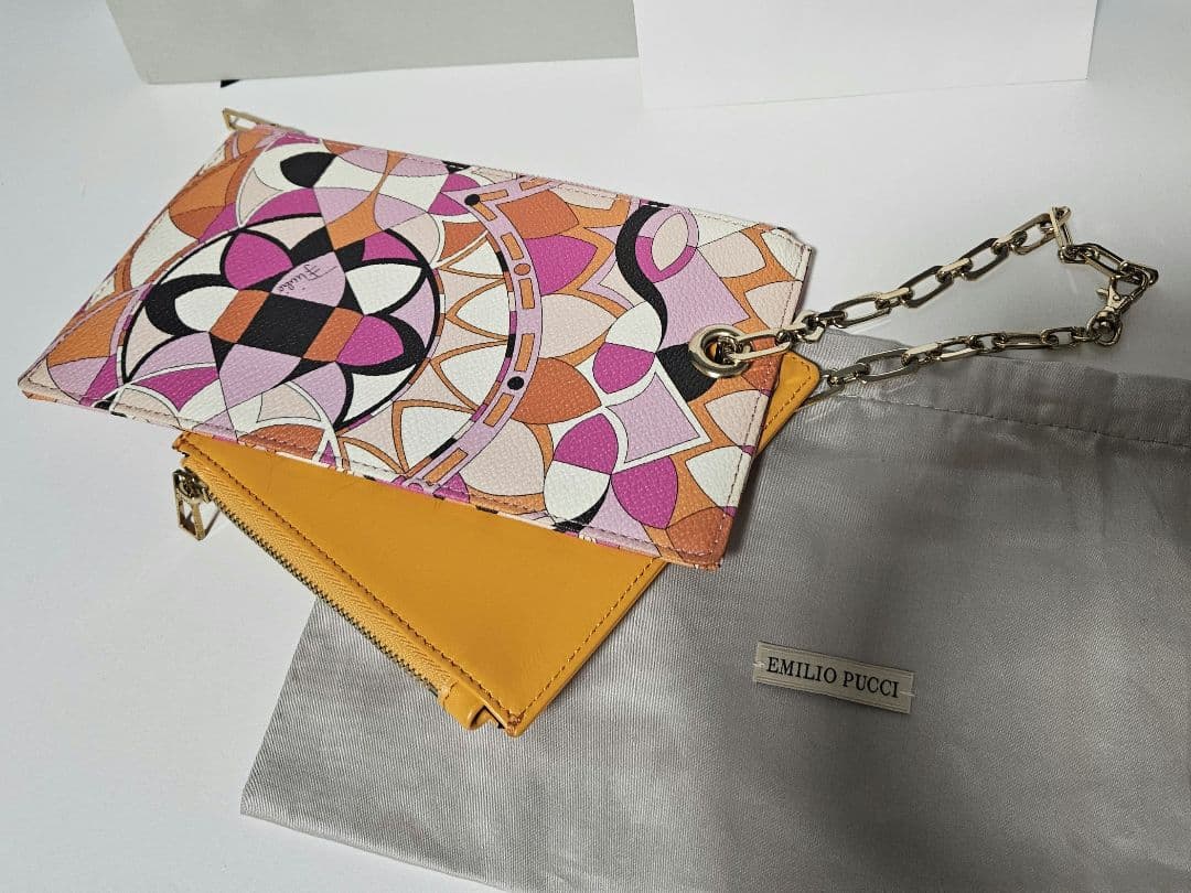 EMILIO PUCCI ポーチ(お札入れ、ケース)