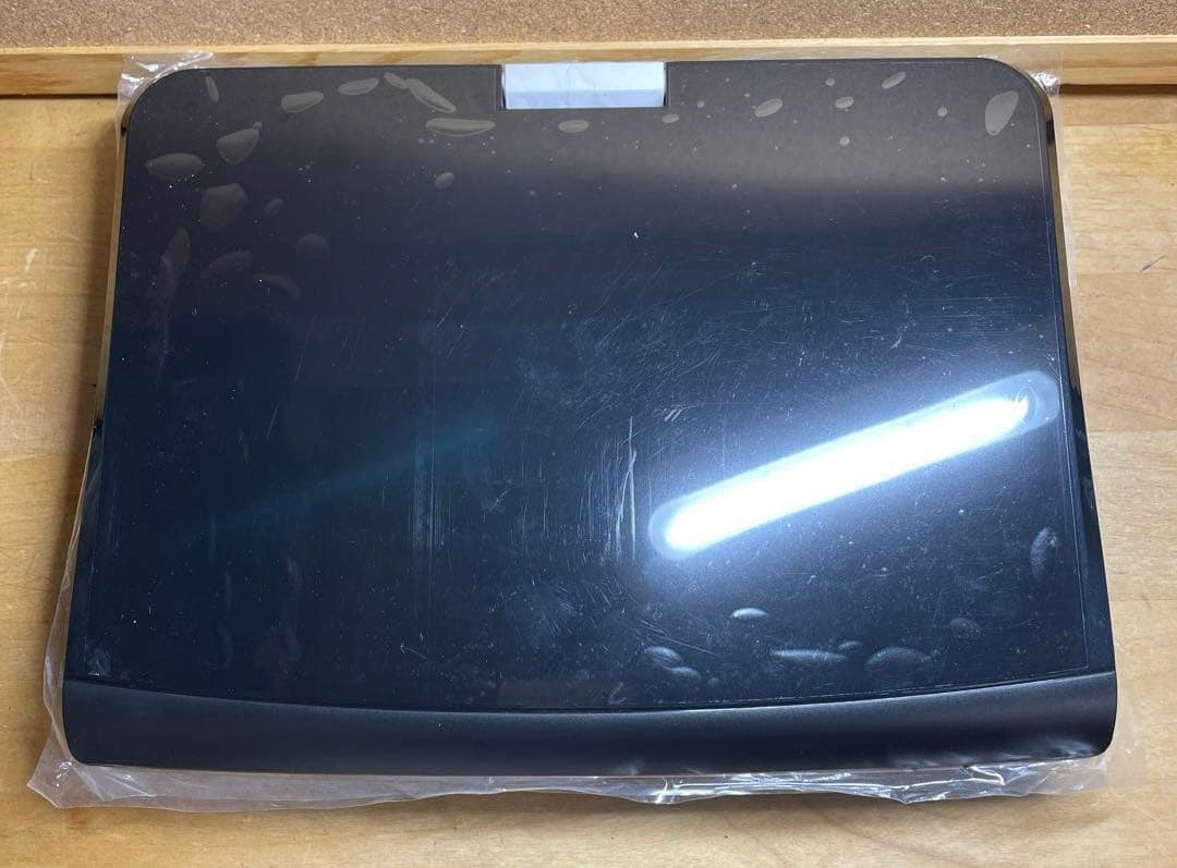 10インチ ポータブルDVD・BD・Blu-ray・ブルーレイプレーヤー