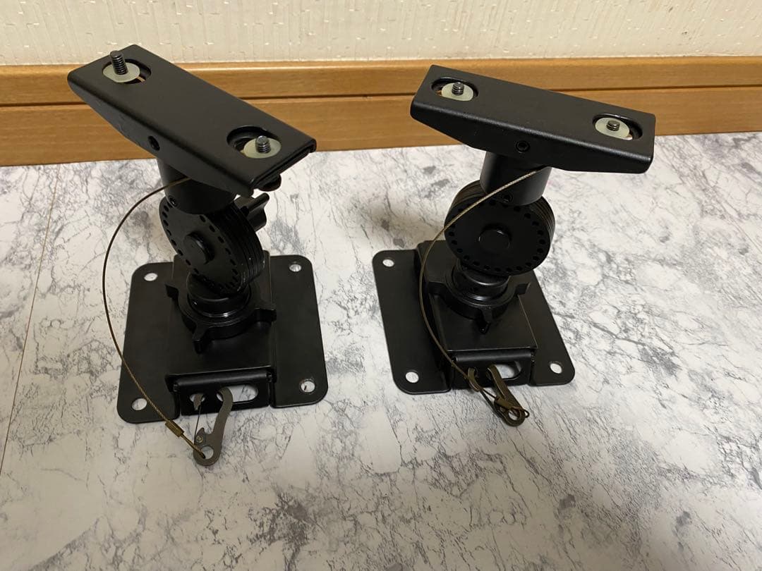 BOSE MODEL 101MM 設置型　1ペアスピーカーブラケット