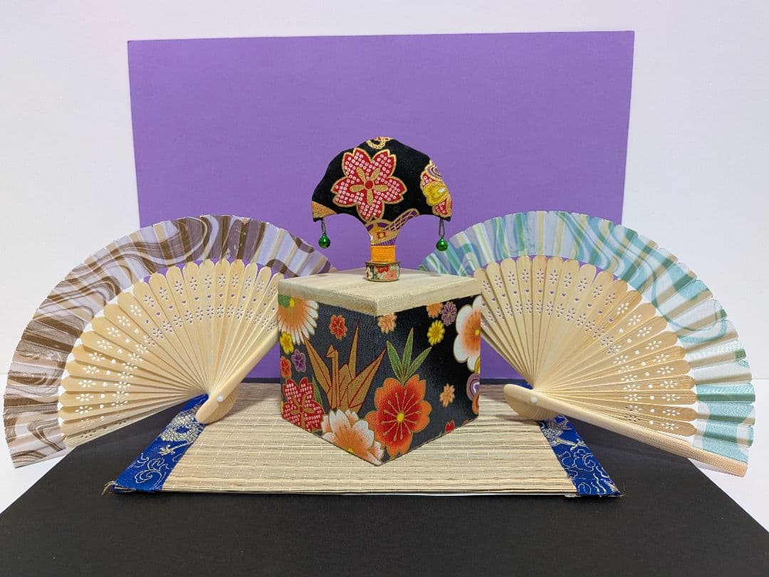 「小さくても！！高級:無垢桐材の枕」なんちゃって投扇興セット。