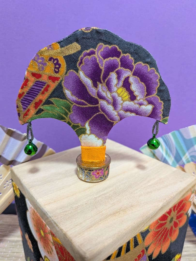 「小さくても！！高級:無垢桐材の枕」なんちゃって投扇興セット。