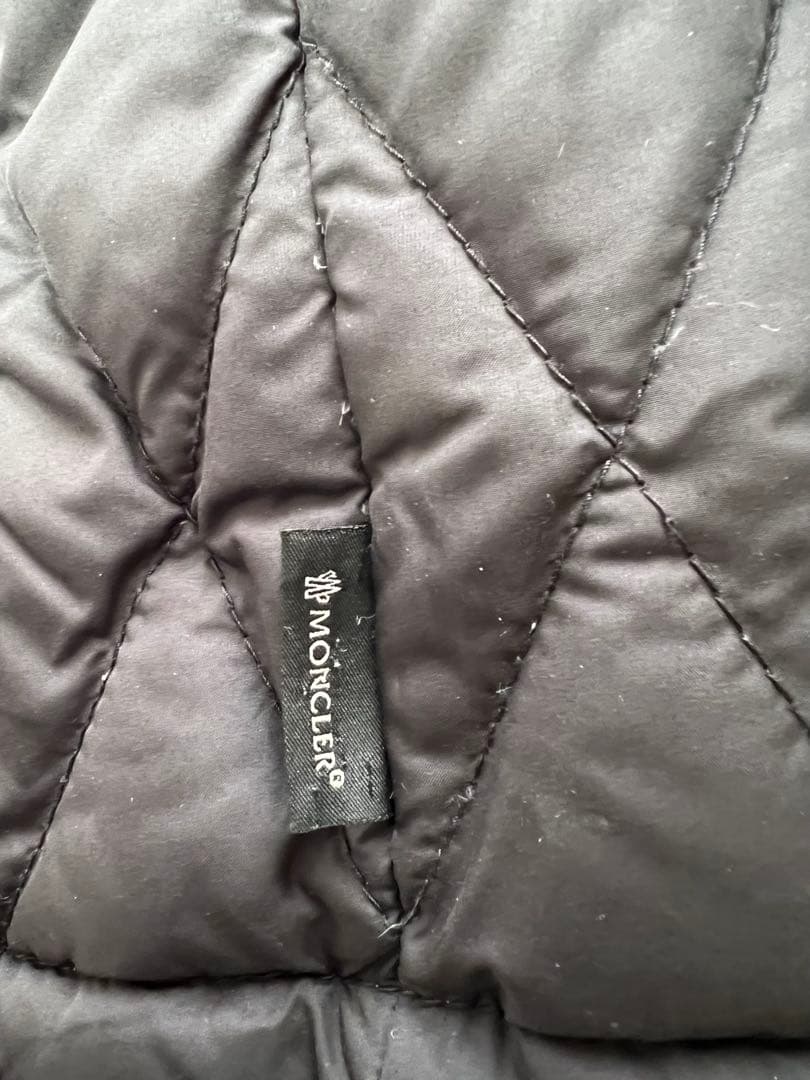 T*Q様 モンクレール　ダウンジャケット　アルフレッド