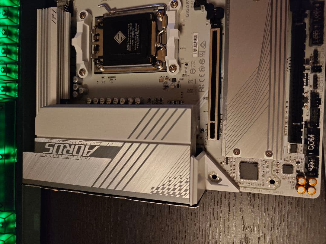 マザーボード B650M AORUS ELITE AX