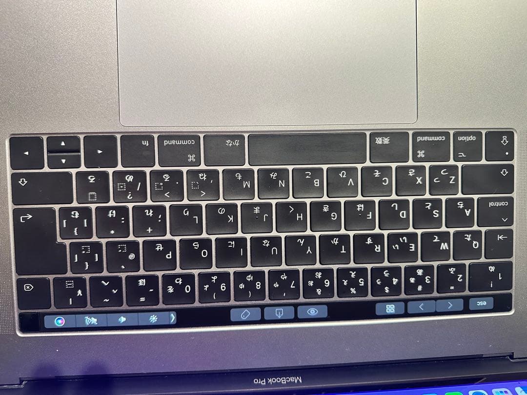 MacBook Pro 15インチ 2016 i7/16GB/1TB 箱充電