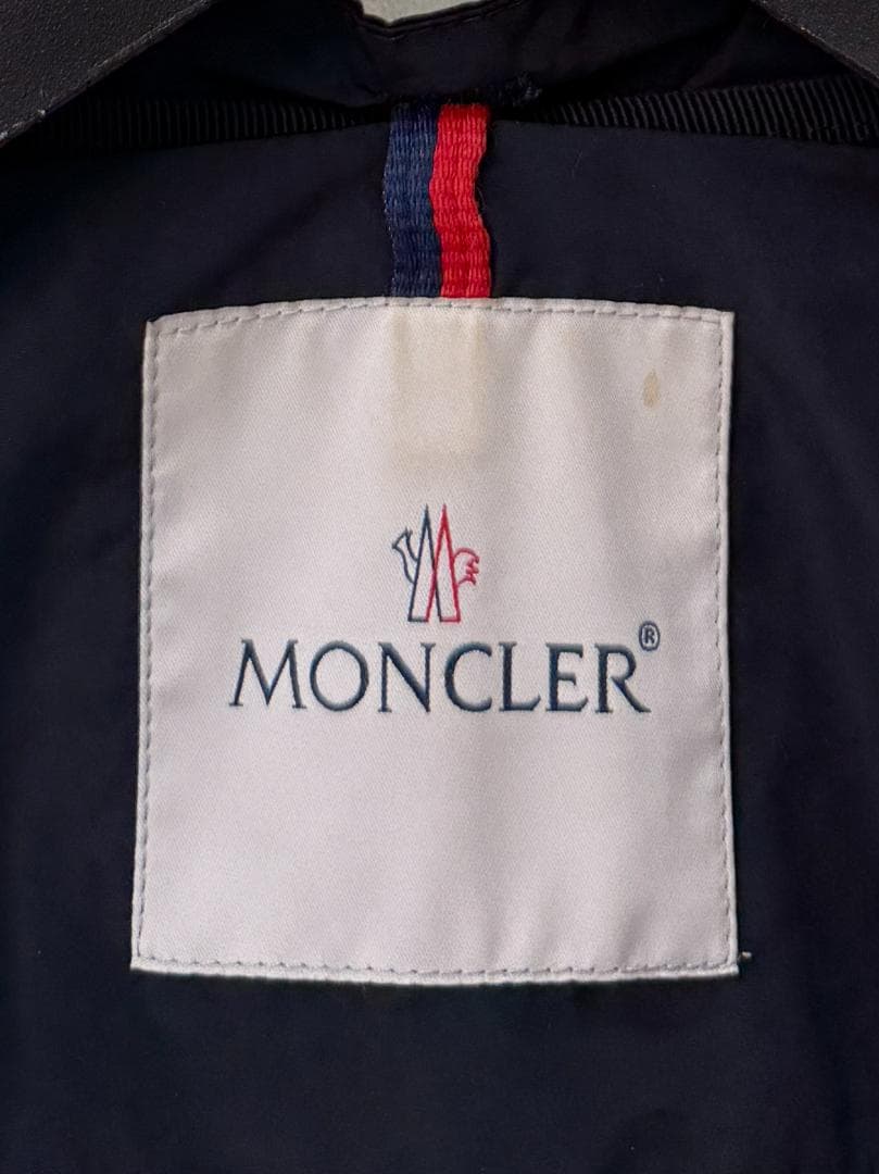 モンクレールArgeline Giubbotto フード付きナイロンコート美品！
