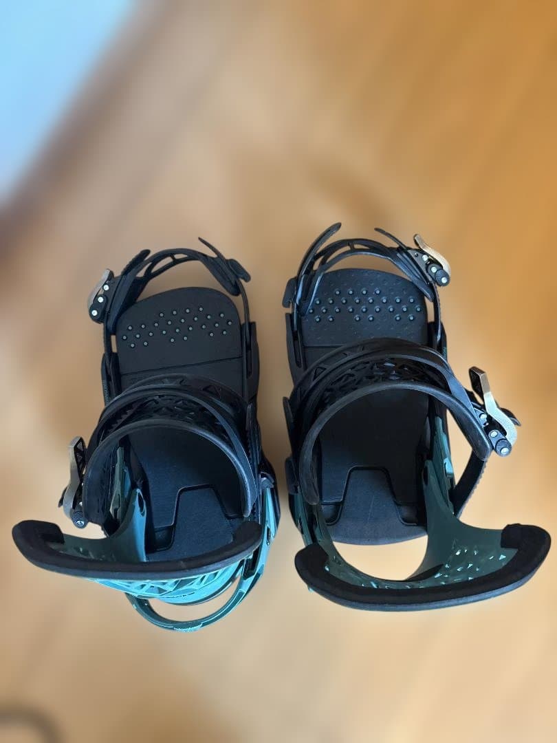 SALOMON HIGHLANDER 24-25 Mサイズ