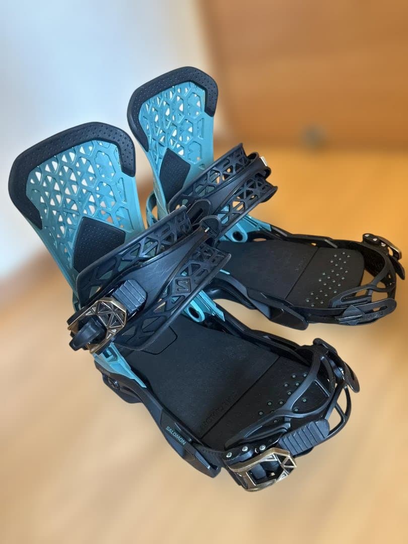 SALOMON HIGHLANDER 24-25 Mサイズ