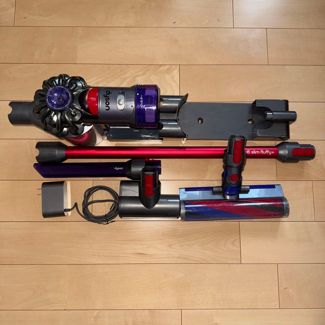 ぱ*す様 Dyson V8 Slim Fluffy+ 本体　分解洗浄済み！