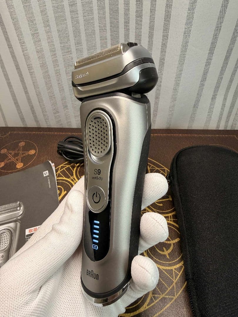 【美品】Braun Series 9 9345s ブラウンシリーズ9 シェーバー