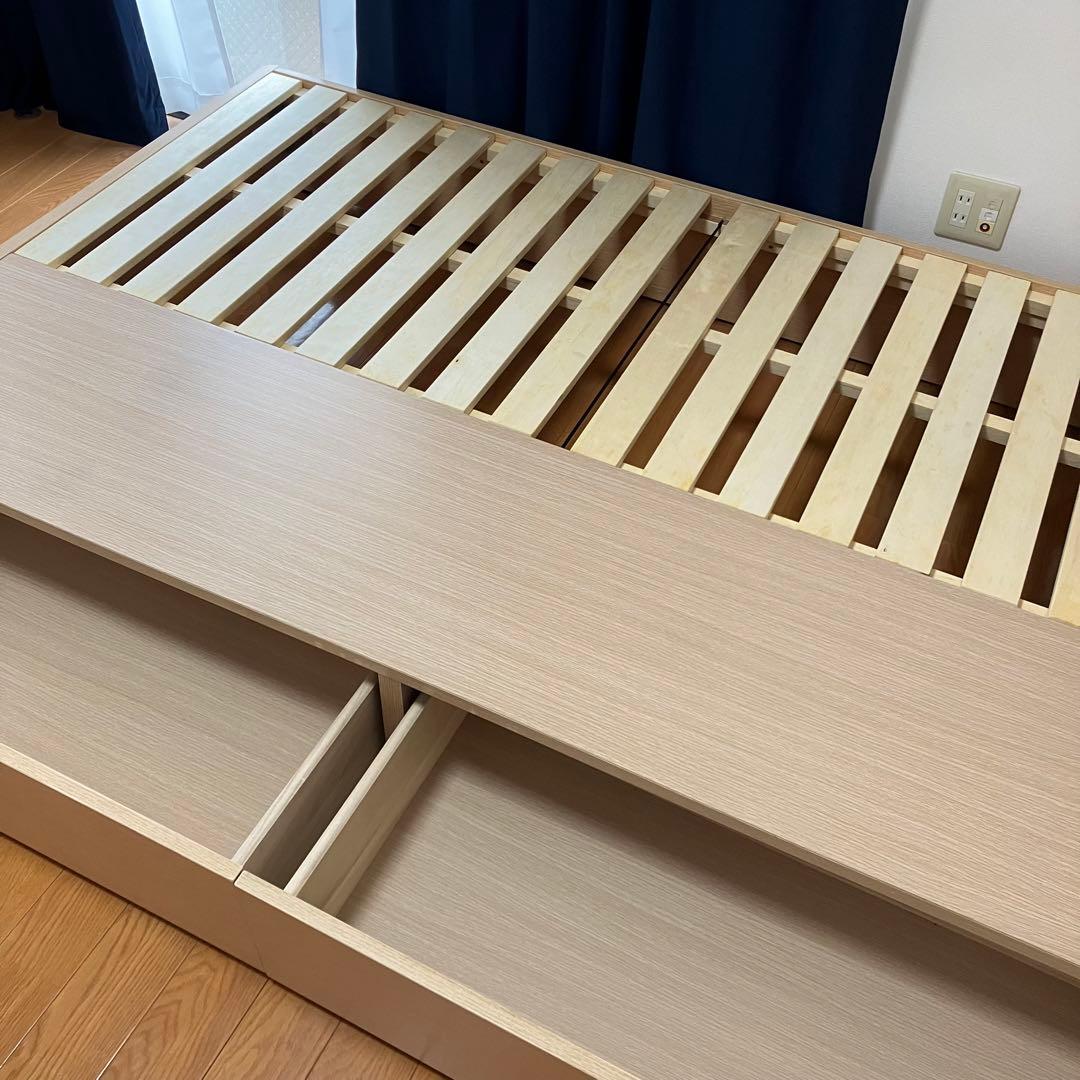 フランスベッド　ベッドフレームセミダブル　フレーム　引き出し　ライト　コンセント