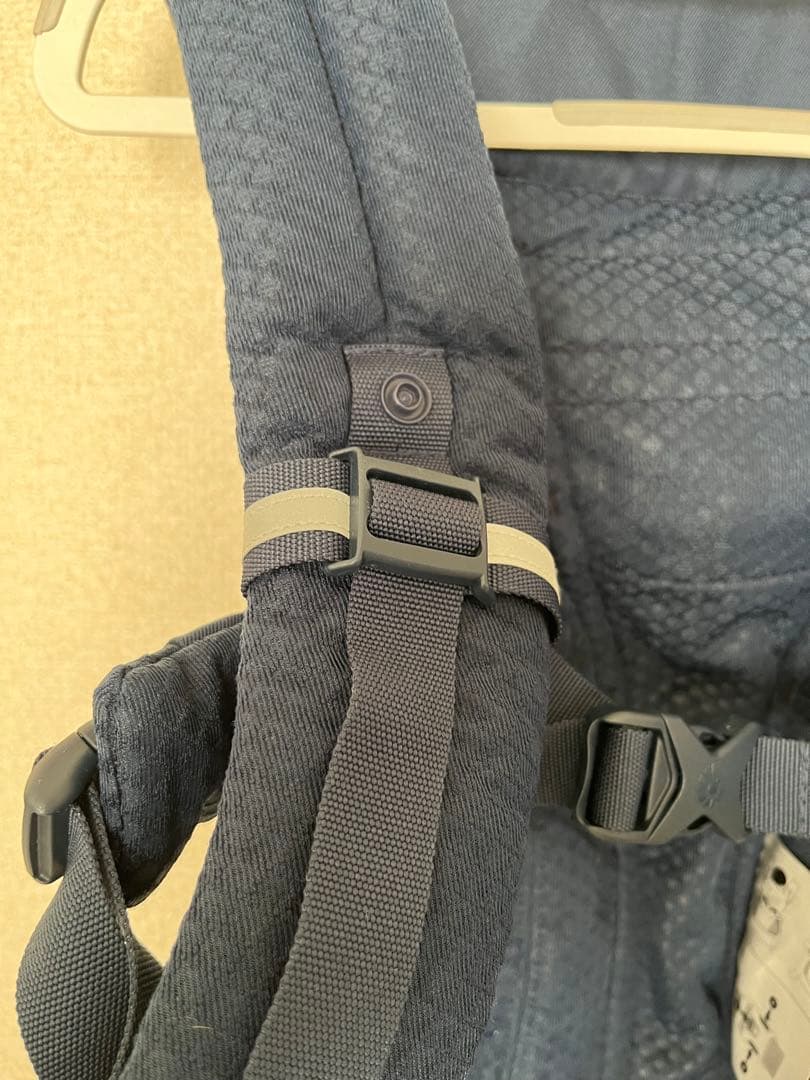 【未使用に近い美品】エルゴ オムニブリーズ 抱っこ紐 前向き