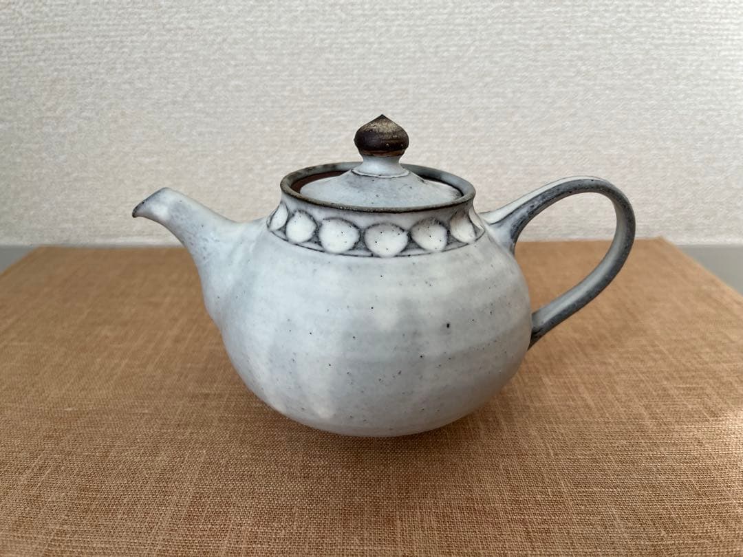 林さとみ　粉引　急須　ポット