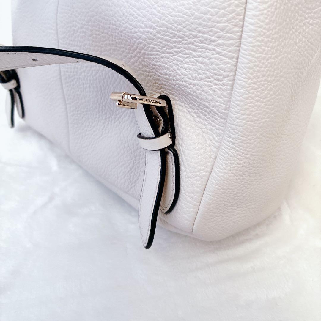 コーチ coach COACH ミニリュック 極美品 ターンロック ゴールド金具